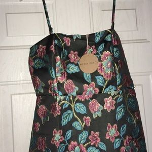 Honey Punch NWT Embroidery dress